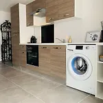 بيت للعطل Laurier House With Jacuzzi