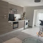 Laurier House With Jacuzzi Saint-Just (Herault)