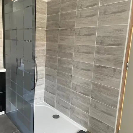 Laurier House With Jacuzzi